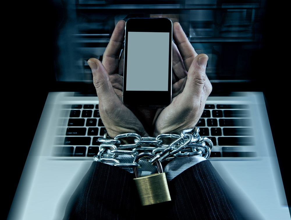 mobile-internet-addiction